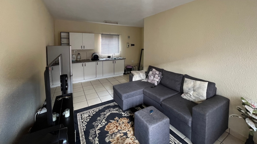 1 Bedroom Property for Sale in Rustenburg Central North West